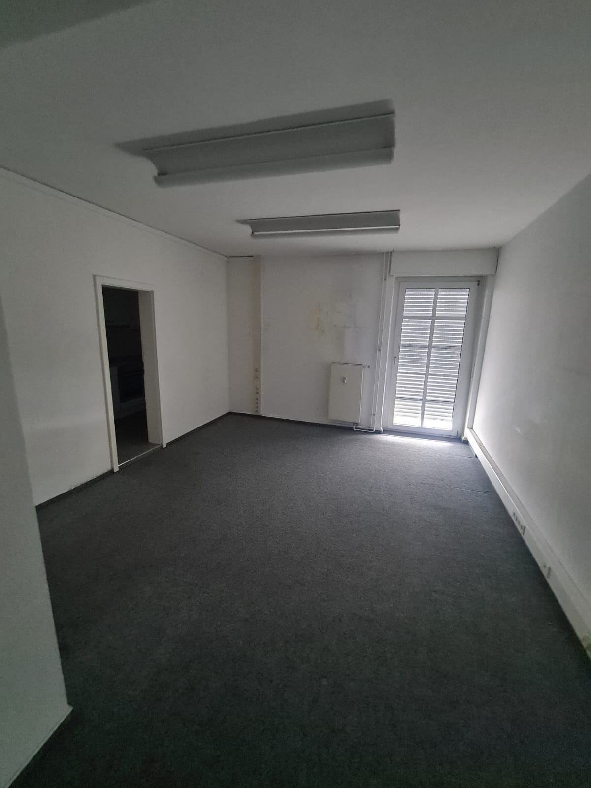 Foto 1 vom Projekt: Räumung Büro-Räumlichkeiten in Limburg an der Lahn