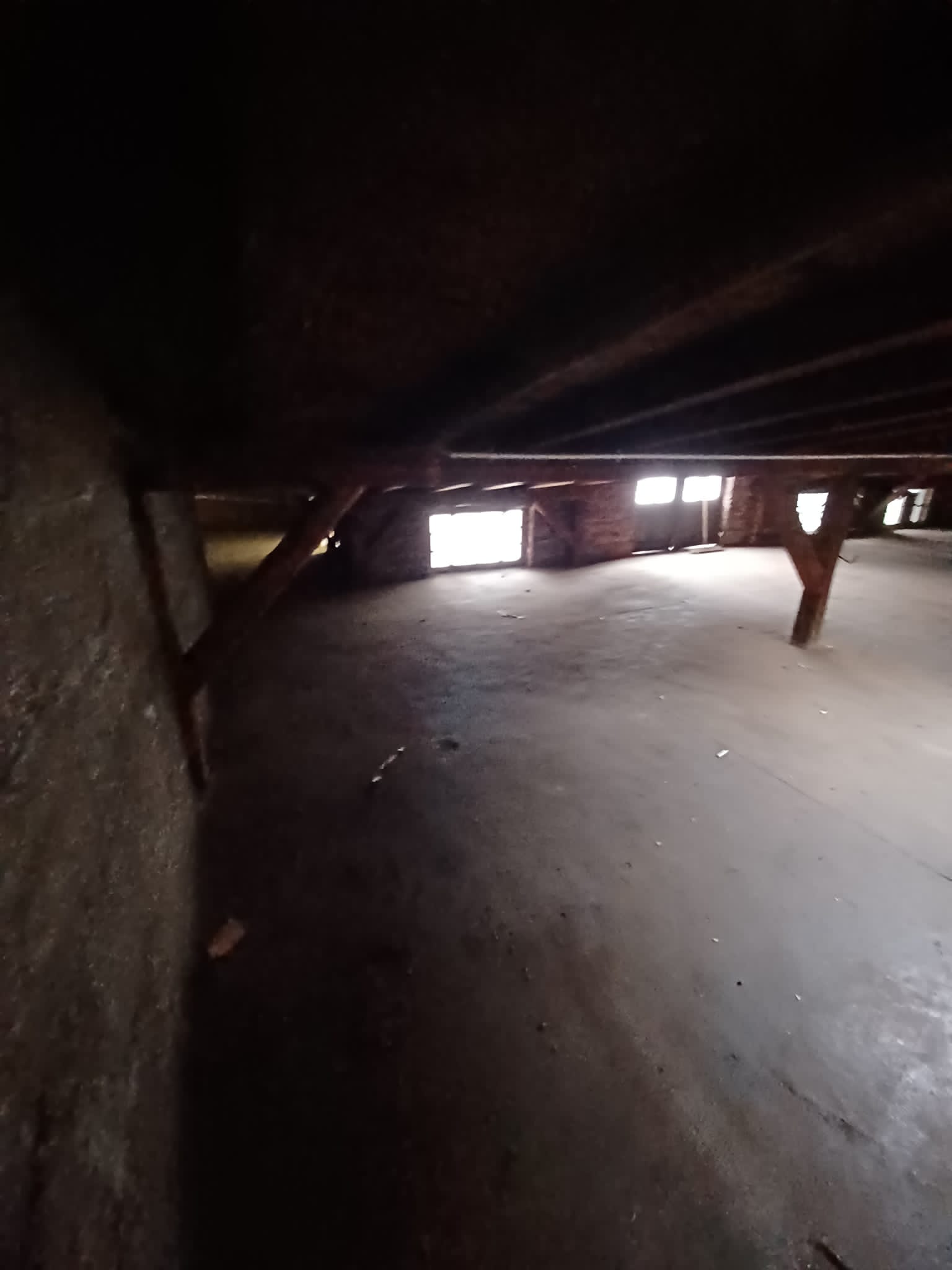 Haushaltsauflösung Haus mit Dachboden in Idstein Haushaltsauflösung Haus mit Dachboden in Idstein