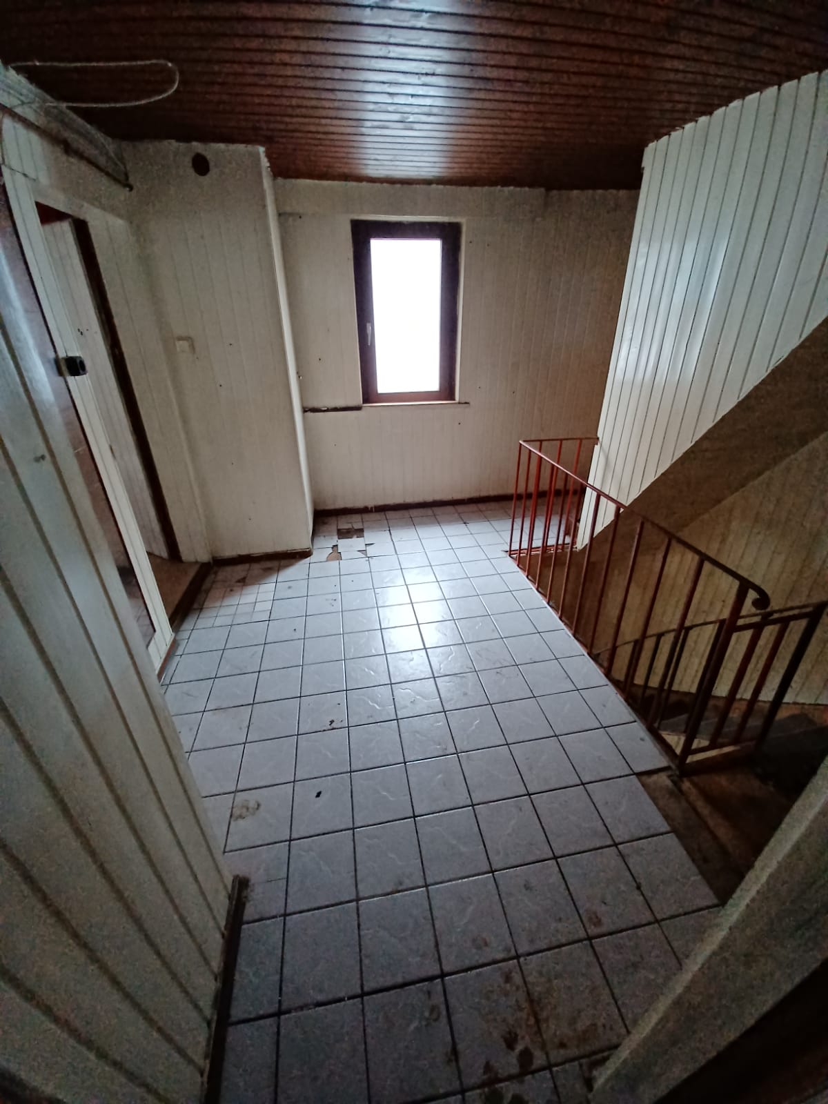 Haushaltsauflösung Haus mit Dachboden in Idstein Haushaltsauflösung Haus mit Dachboden in Idstein